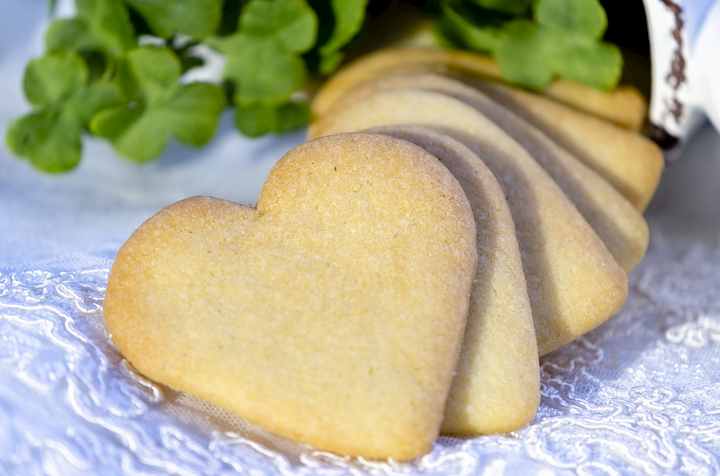 cookies sin huevo en forma de corazon